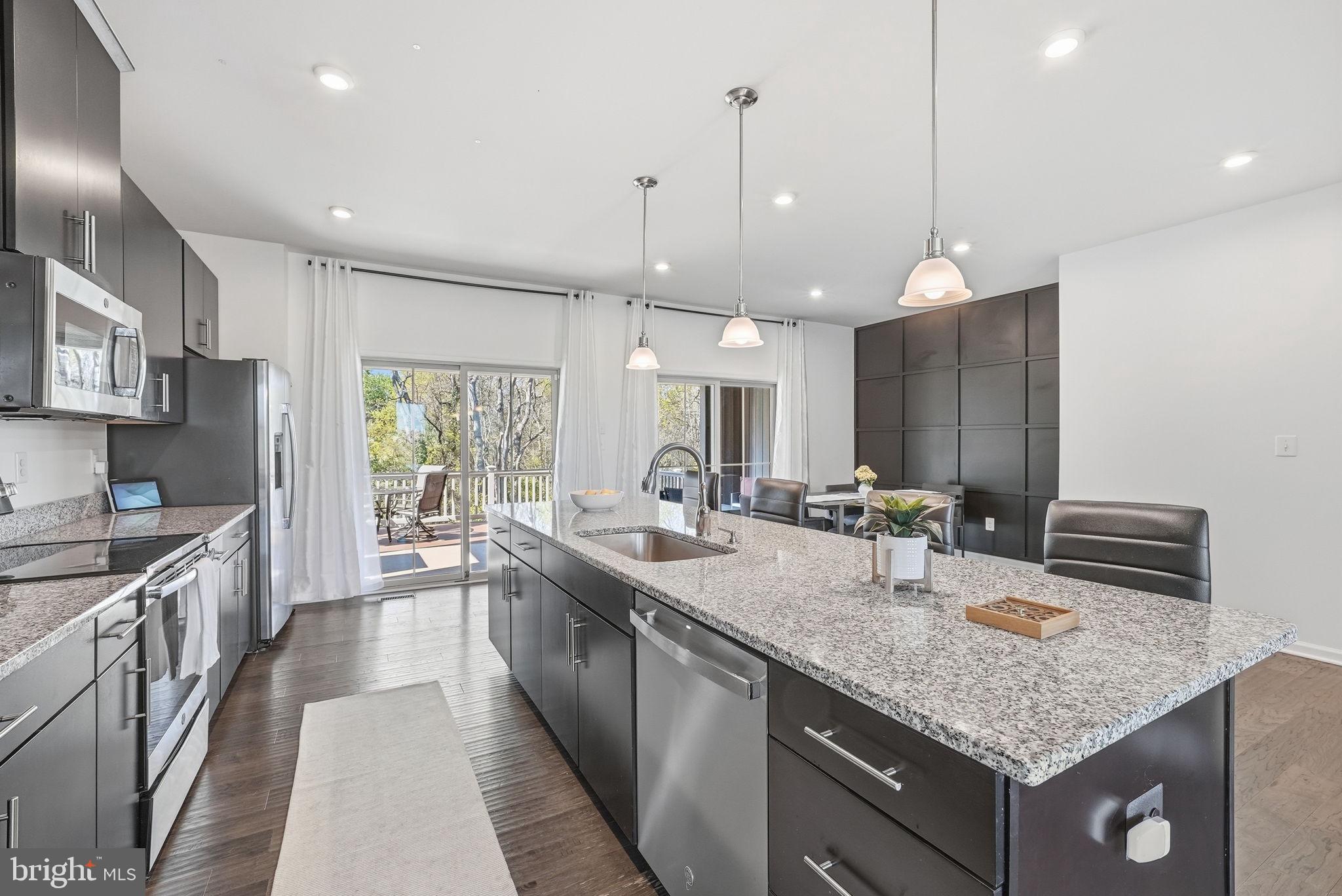 8966 Bridle Ridge Lane Manassas, VA 20110 - Photo 11 of 36