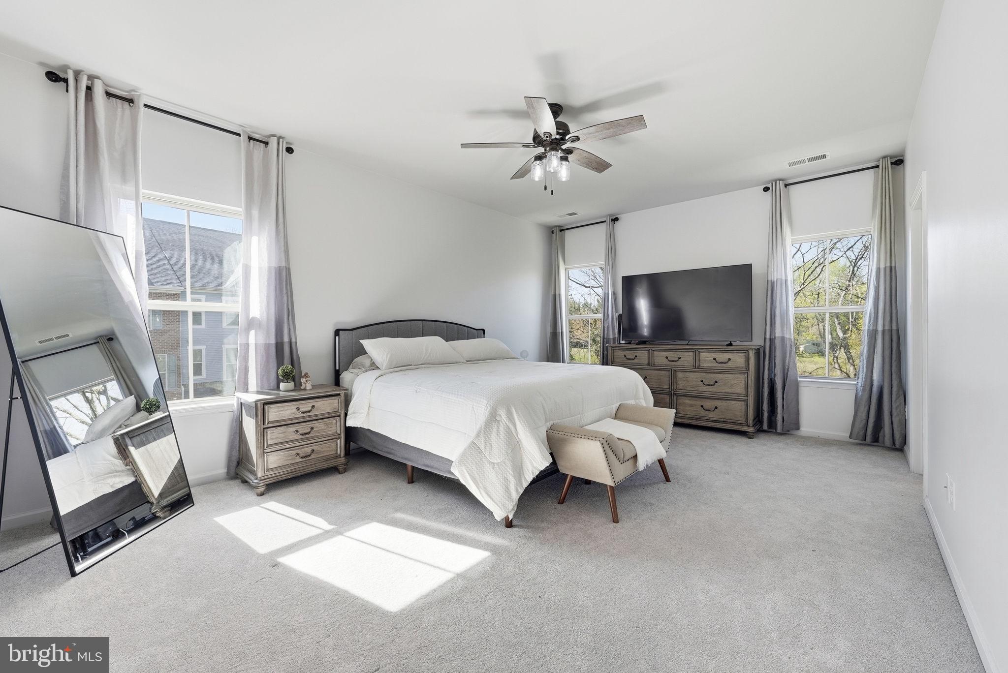 8966 Bridle Ridge Lane Manassas, VA 20110 - Photo 19 of 36