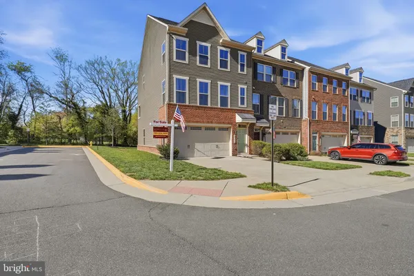 $650,000 | 8966 Bridle Ridge Lane, Manassas, VA 20110