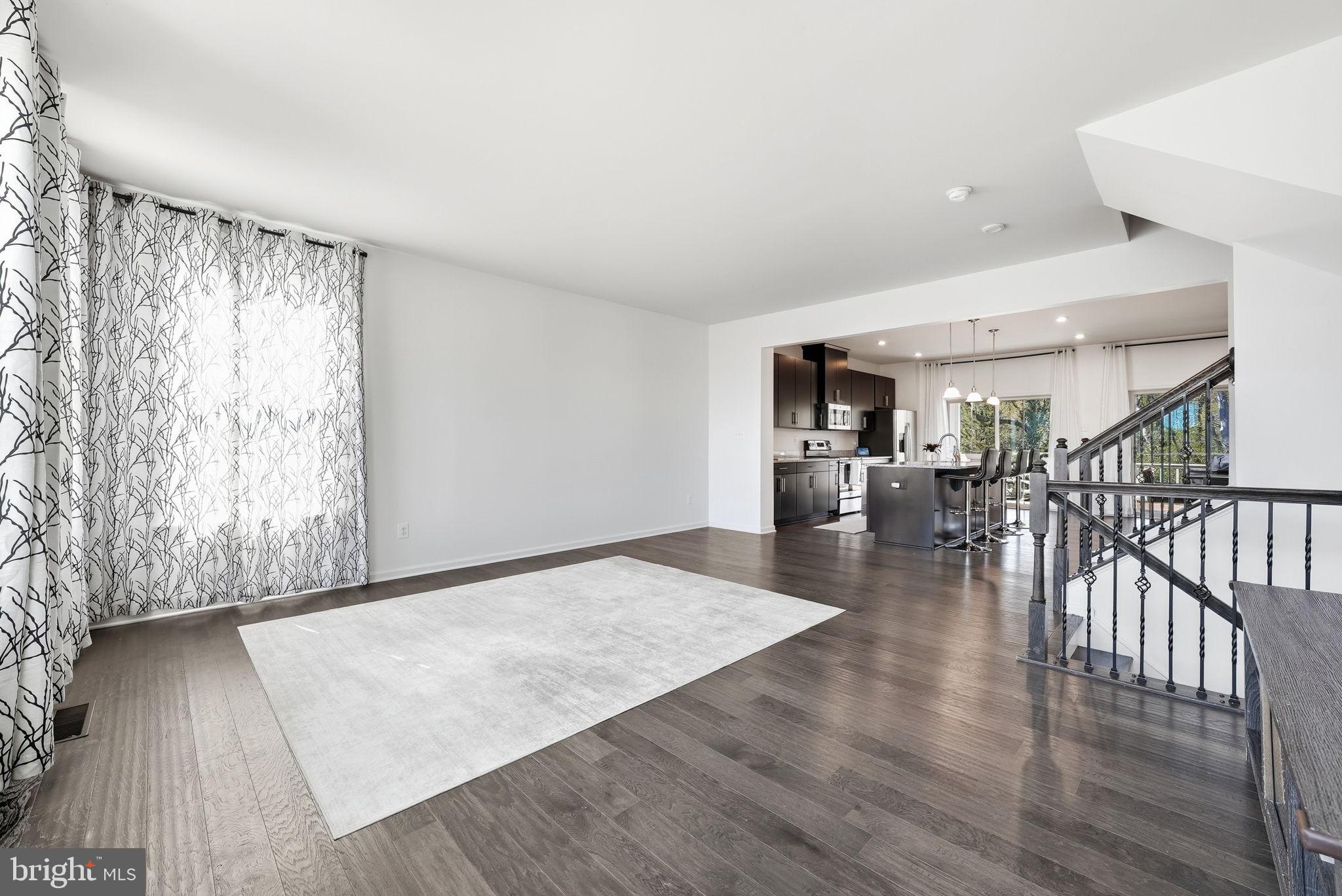 8966 Bridle Ridge Lane Manassas, VA 20110 - Photo 5 of 36