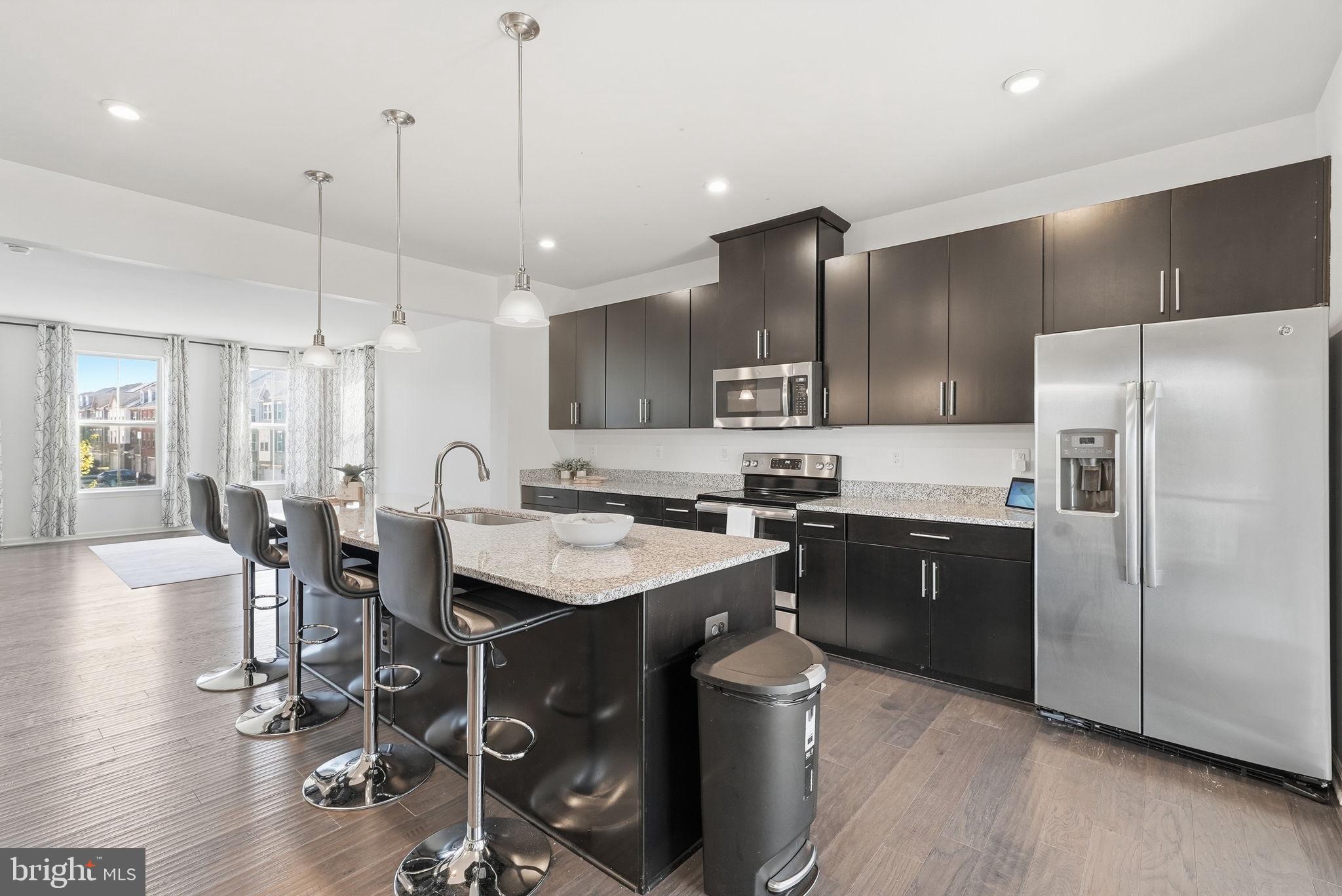 8966 Bridle Ridge Lane Manassas, VA 20110 - Photo 7 of 36