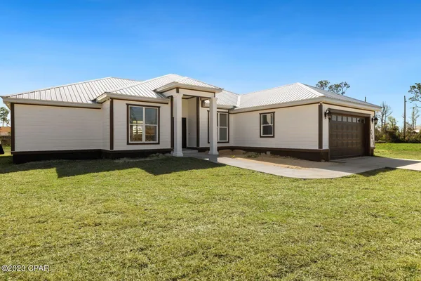 $2,800 | 1043 Plantation Drive, Panama City, FL 32404