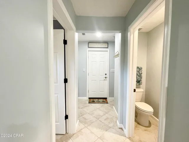 $2,950 | 1043 Plantation Drive, Panama City, FL 32404