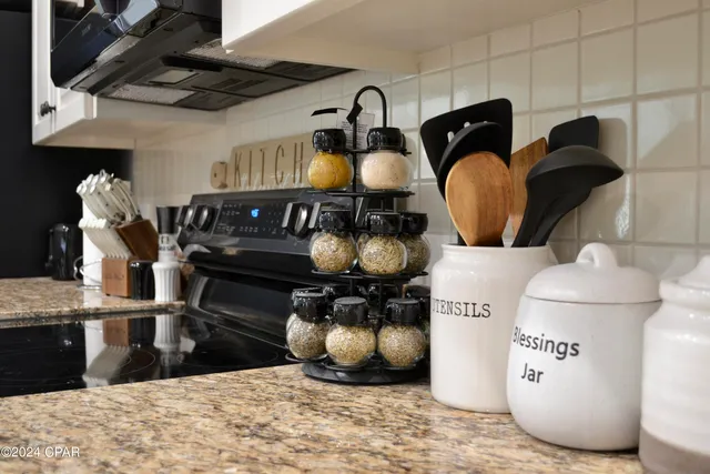 $2,950 | 1043 Plantation Drive, Panama City, FL 32404