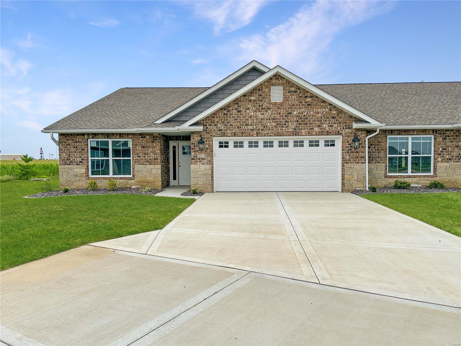 618 Rhapsody Lane Troy, IL 62294 - Photo 1 of 44 Gallery Image 1