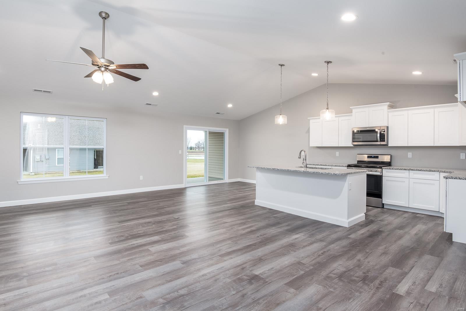 618 Rhapsody Lane Troy, IL 62294 - Photo 20 of 44 Gallery Image 20