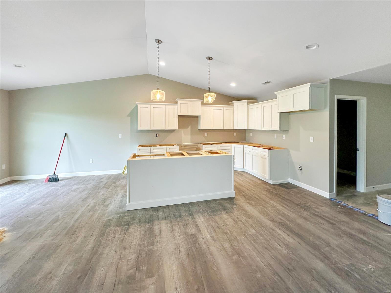618 Rhapsody Lane Troy, IL 62294 - Photo 7 of 44 Gallery Image 7