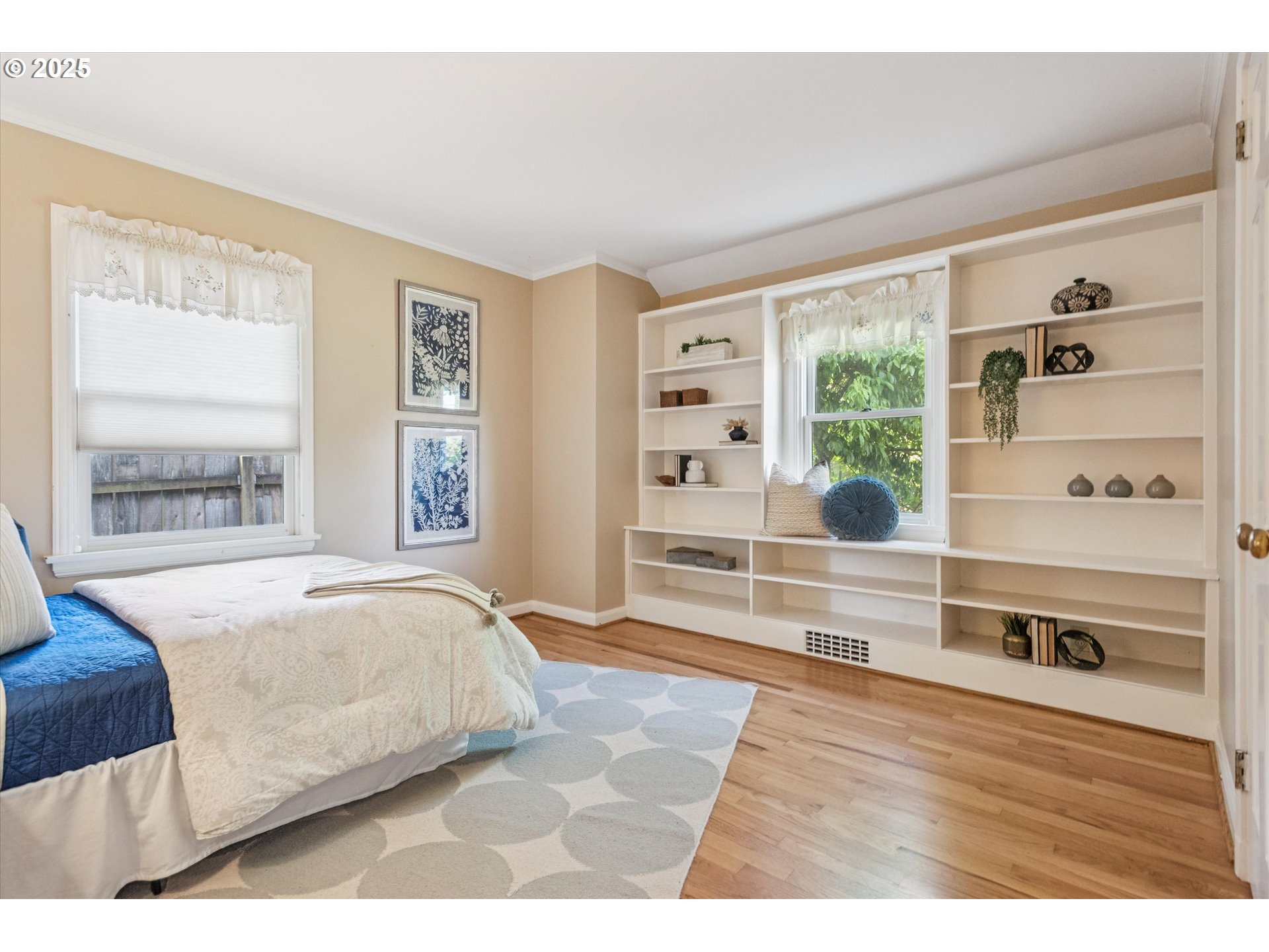 13030 Southwest Fischer Road Portland, OR 97224 - Photo 24 of 44 Bedroom