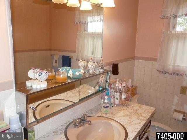 97 Ridgeview Road Seven Valleys, PA 17360 - Photo 11 of 27