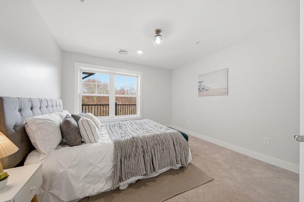 269 Main Street, Unit U4001 Reading, MA 01867 - Photo 16 of 21