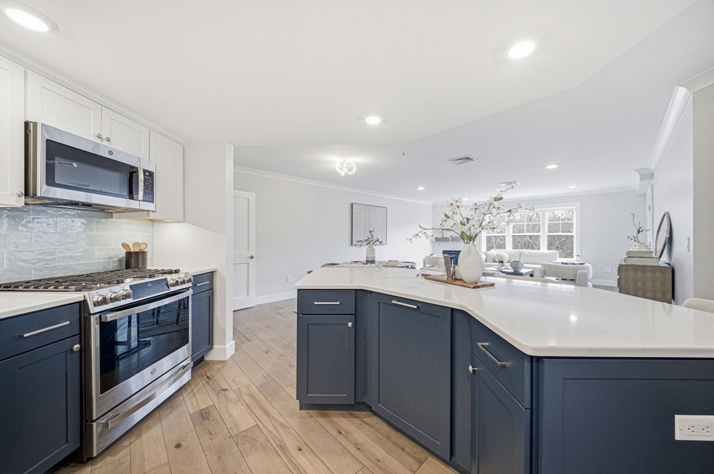 269 Main Street, Unit U4001 Reading, MA 01867 - Photo 8 of 21