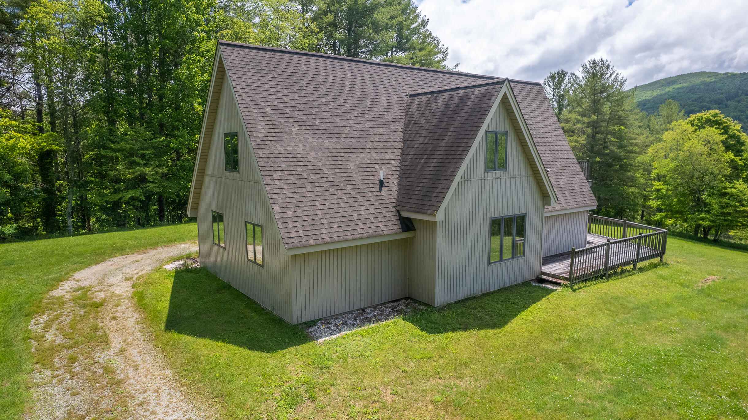 2729 Flat Ridge Road Troutdale, VA 24378 - Photo 54 of 65 101RipshinRd-18