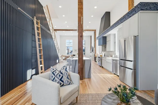 $1,050,000 | 1001 Shirley Street, Unit 5, Winthrop, MA 02152