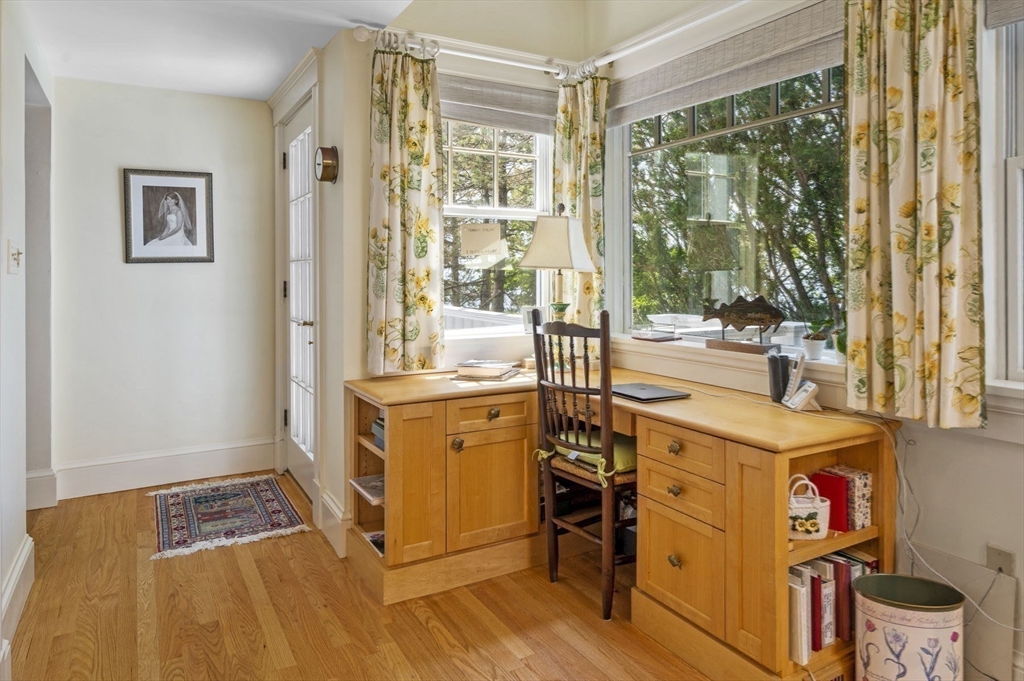 16 Coolidge Road Marblehead, MA 01945 - Photo 16 of 36 a room with window and furniture