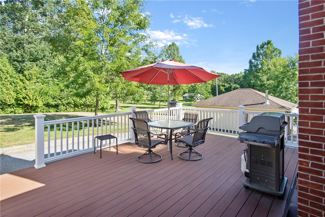 395 South Shore Road Burrillville, RI 02859 - Photo 21 of 30 Gallery Image 21