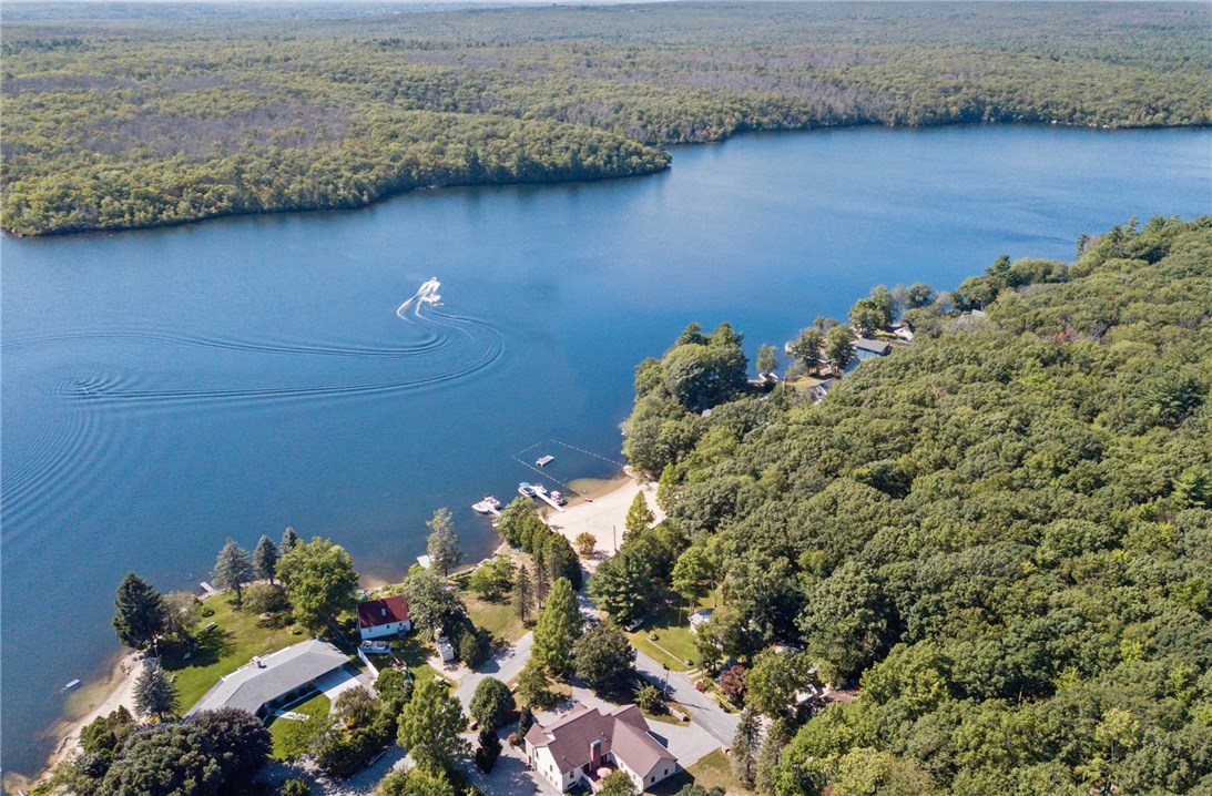395 South Shore Road Burrillville, RI 02859 - Photo 29 of 30 Gallery Image 29