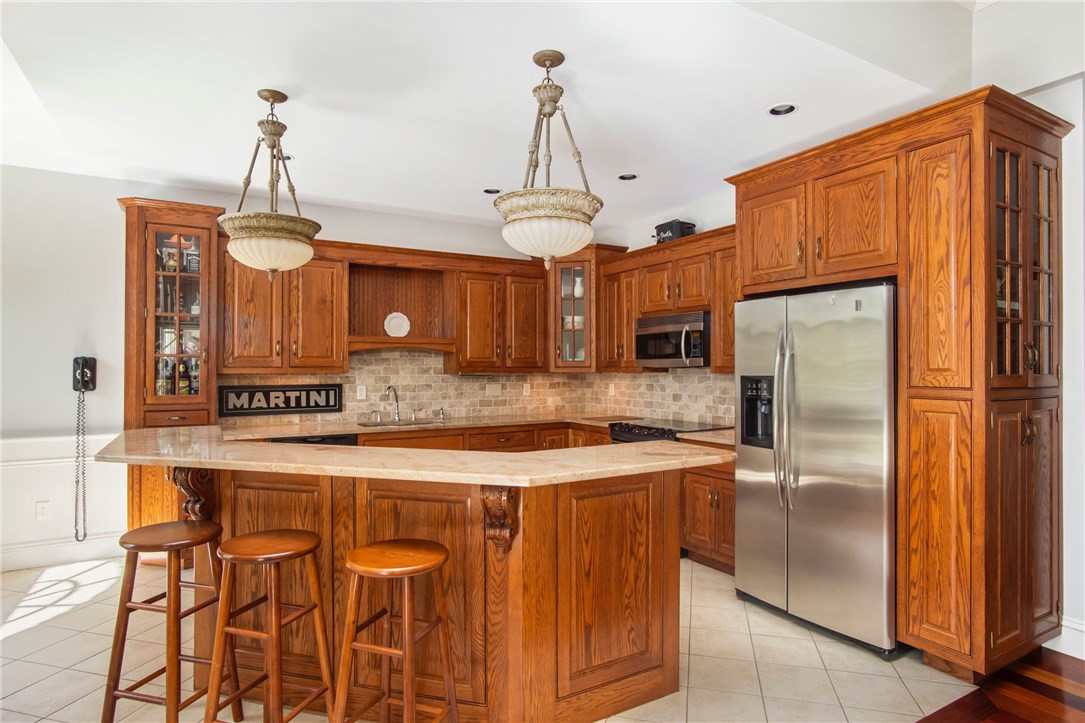 395 South Shore Road Burrillville, RI 02859 - Photo 7 of 30 Gallery Image 7