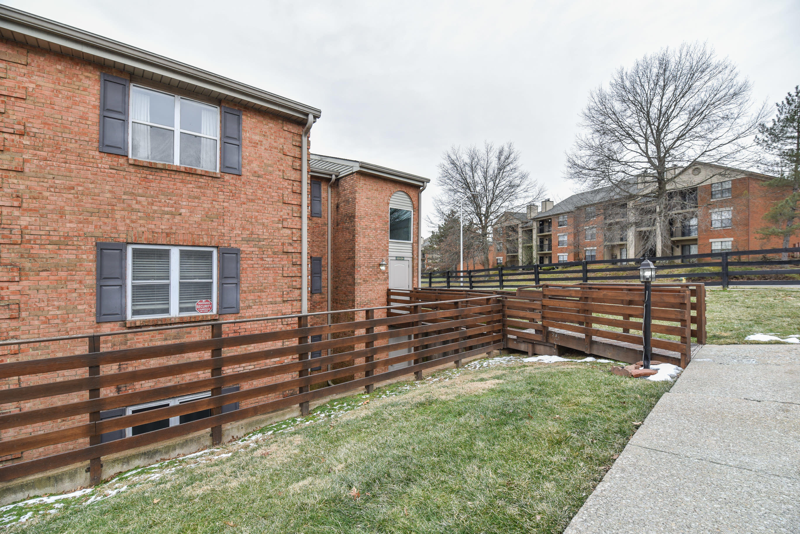 421 Redding Road, Unit 124 Lexington, KY 40517 - Photo 3 of 25 20220127-421-Redding-Rd-124-bruton-realt