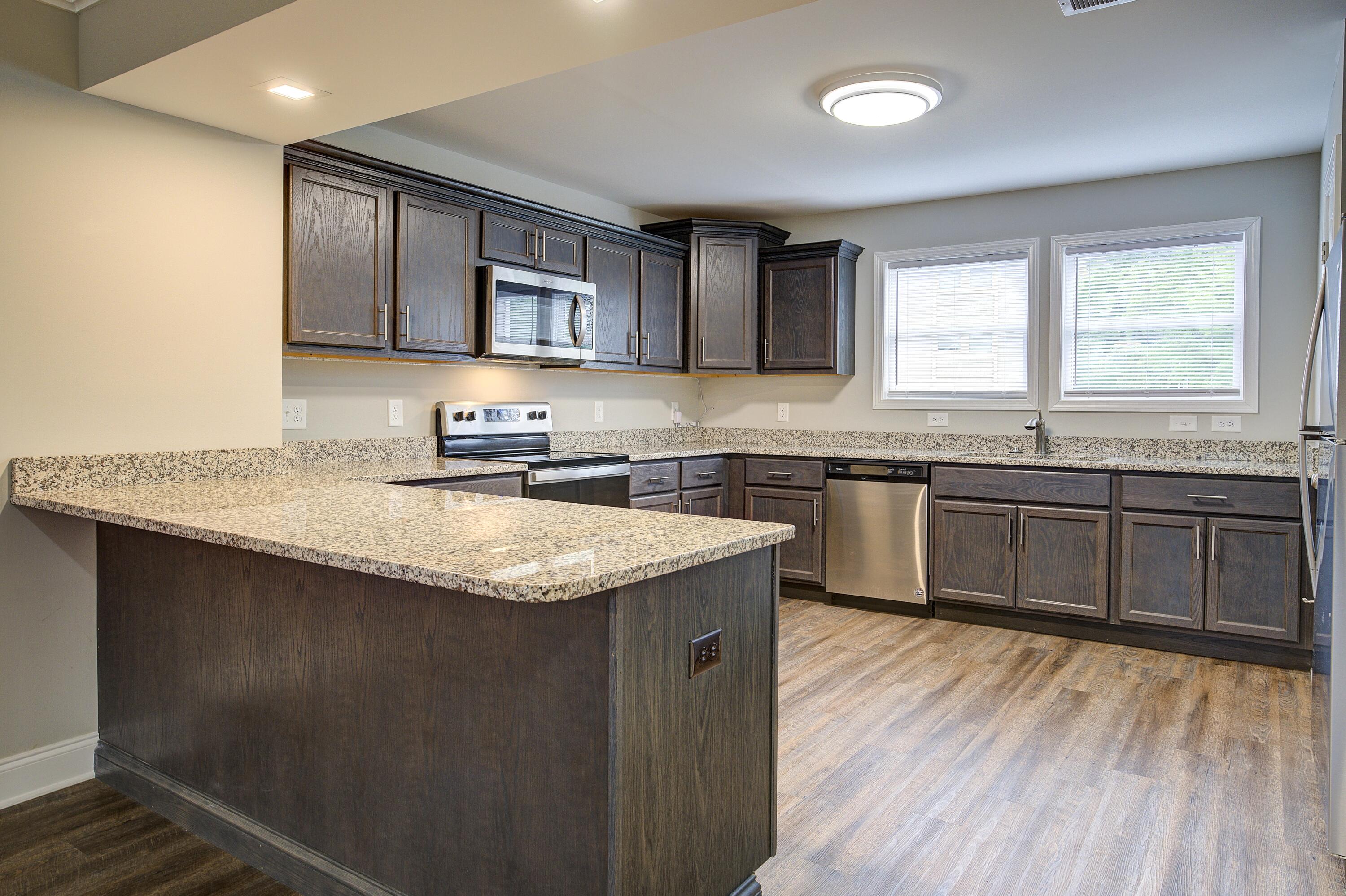 2802 West Walnut Street, Unit 8 Johnson City, TN 37604 - Photo 6 of 25 Walnut--12