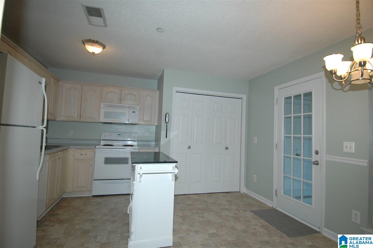 714 3rd Street Northeast Alabaster, AL 35007 - Photo 6 of 27