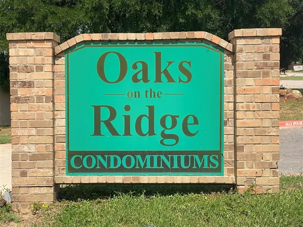 $1,295 | 4103 Esters Road, Unit 205, Irving, TX 75038