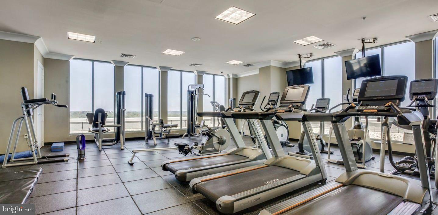 851 North Glebe Road, Unit 810 Arlington, VA 22203 - Photo 3 of 19 State of the Art Gym