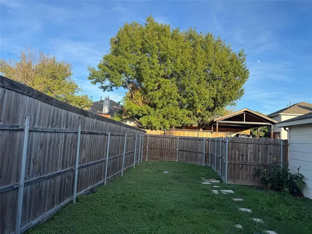 $2,300 | 1716 Rancho Drive, Mesquite, TX 75149