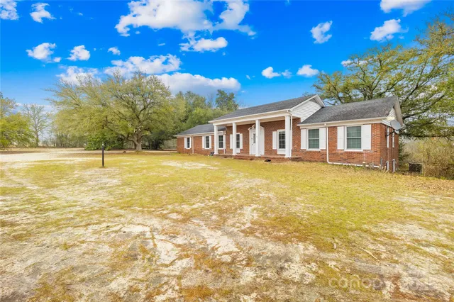 $600,000 | 1658 Kershaw Highway, Camden, SC 29020