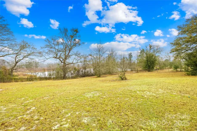 $600,000 | 1658 Kershaw Highway, Camden, SC 29020