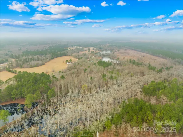 $600,000 | 1658 Kershaw Highway, Camden, SC 29020