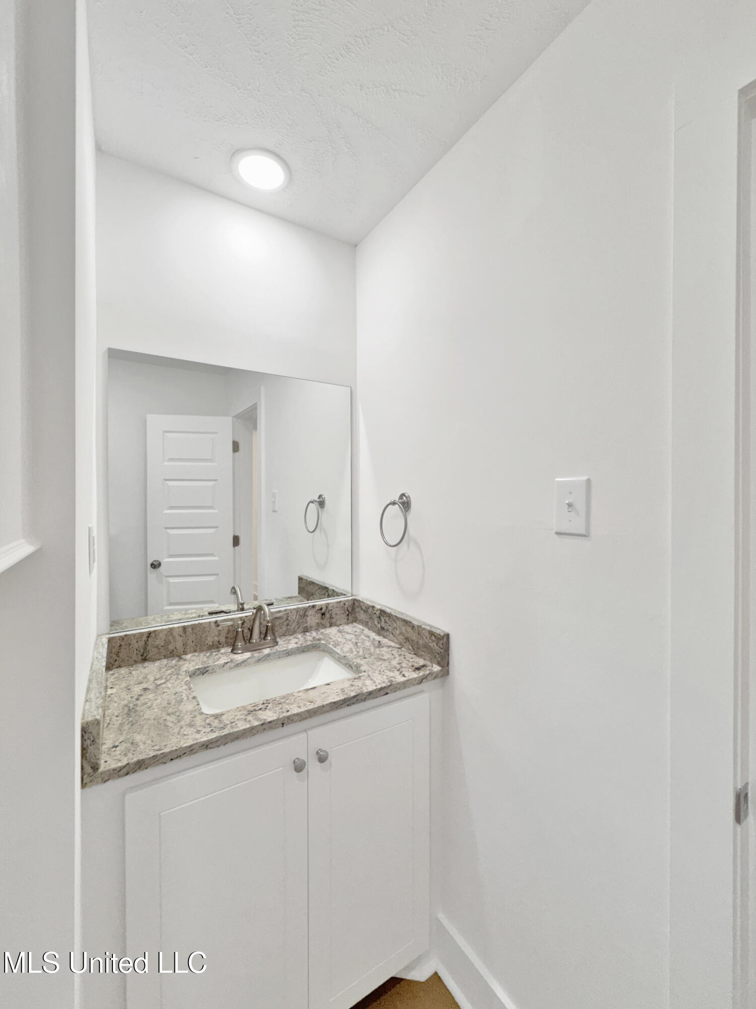 116 Duffey Drive Florence, MS 39073 - Photo 17 of 33 IMG_7360