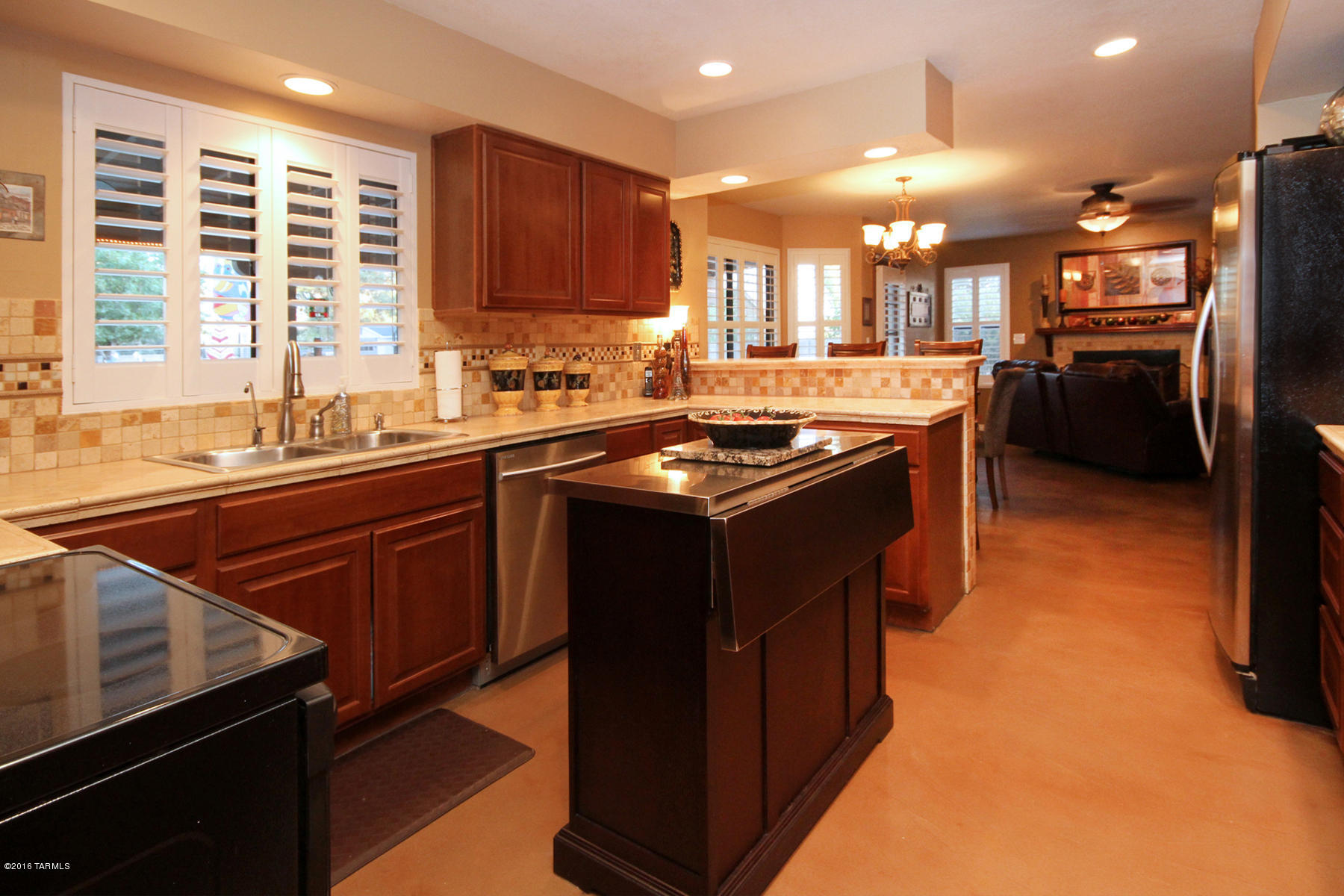11580 North Copper Spring Trail Oro Valley, AZ 85737 - Photo 7 of 28