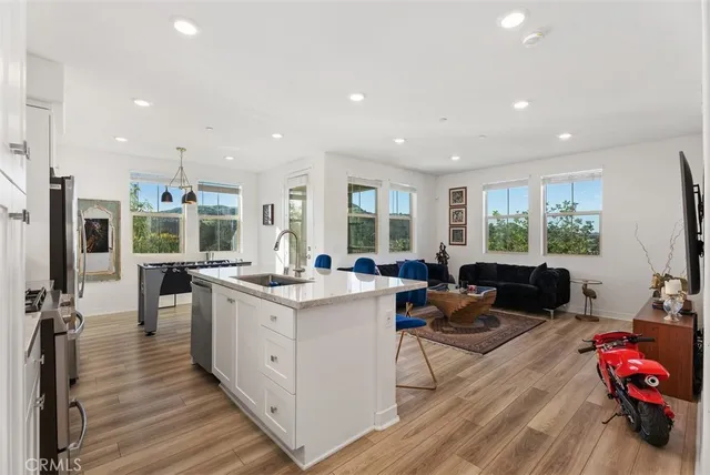 $670,000 | 1100 Lasso Way, Unit 204, Rancho Mission Viejo, CA 92694