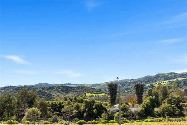 $660,000 | 1100 Lasso Way, Unit 204, Rancho Mission Viejo, CA 92694