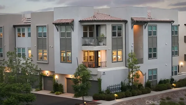 $660,000 | 1100 Lasso Way, Unit 204, Rancho Mission Viejo, CA 92694
