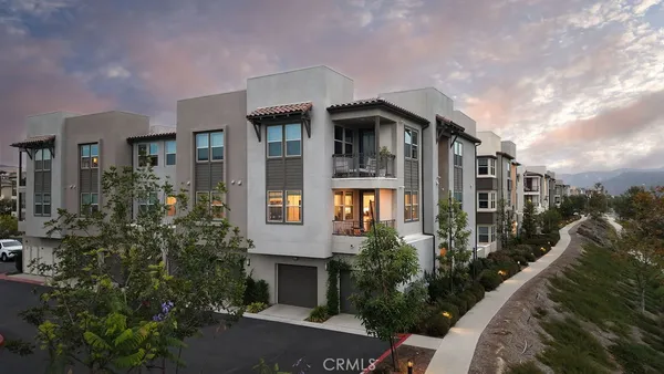 $660,000 | 1100 Lasso Way, Unit 204, Rancho Mission Viejo, CA 92694
