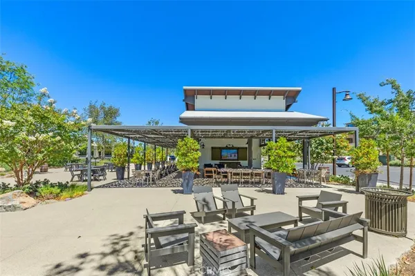 $660,000 | 1100 Lasso Way, Unit 204, Rancho Mission Viejo, CA 92694