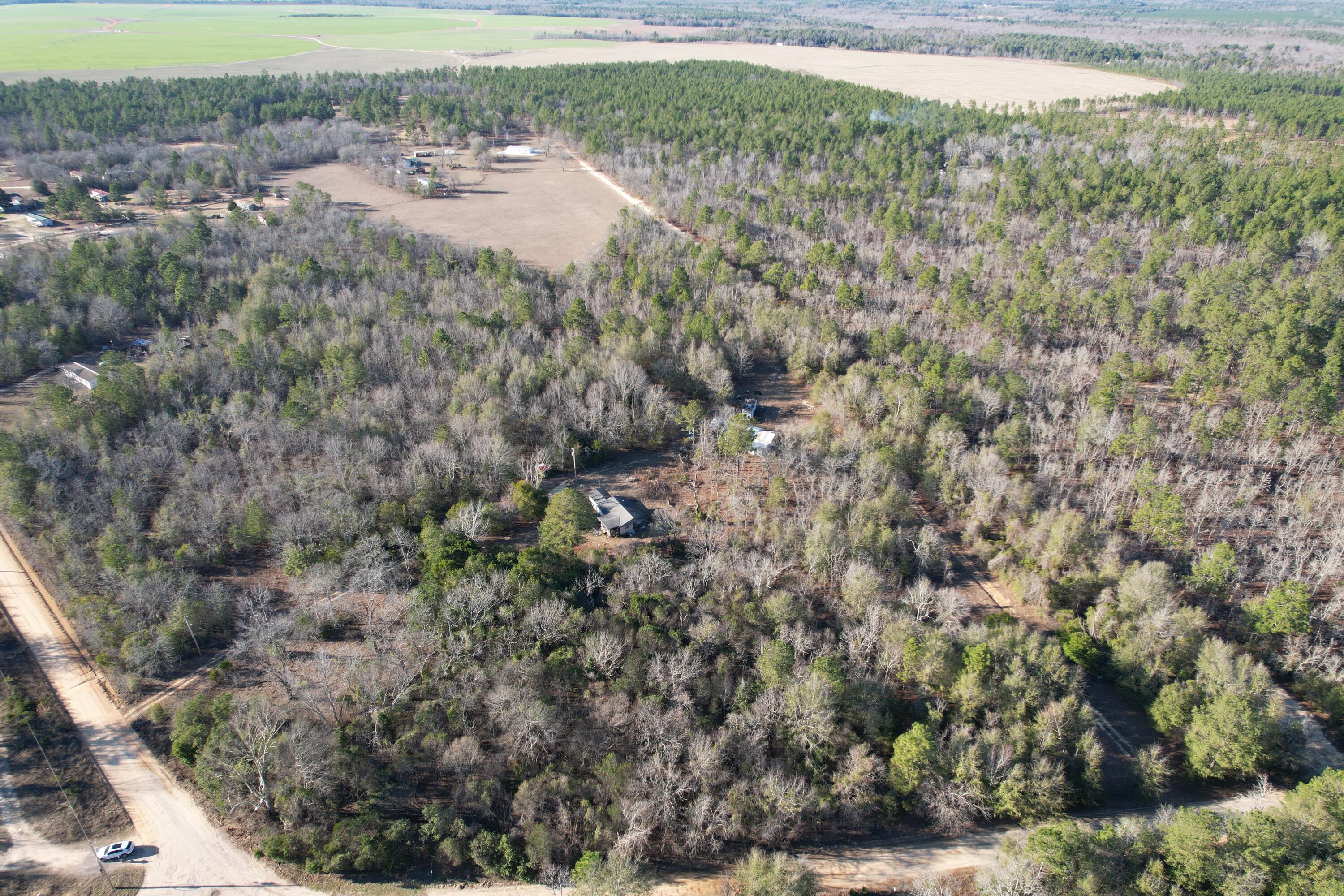 1723 Oak Ridge Club Road Windsor, SC 29856 - Photo 3 of 4