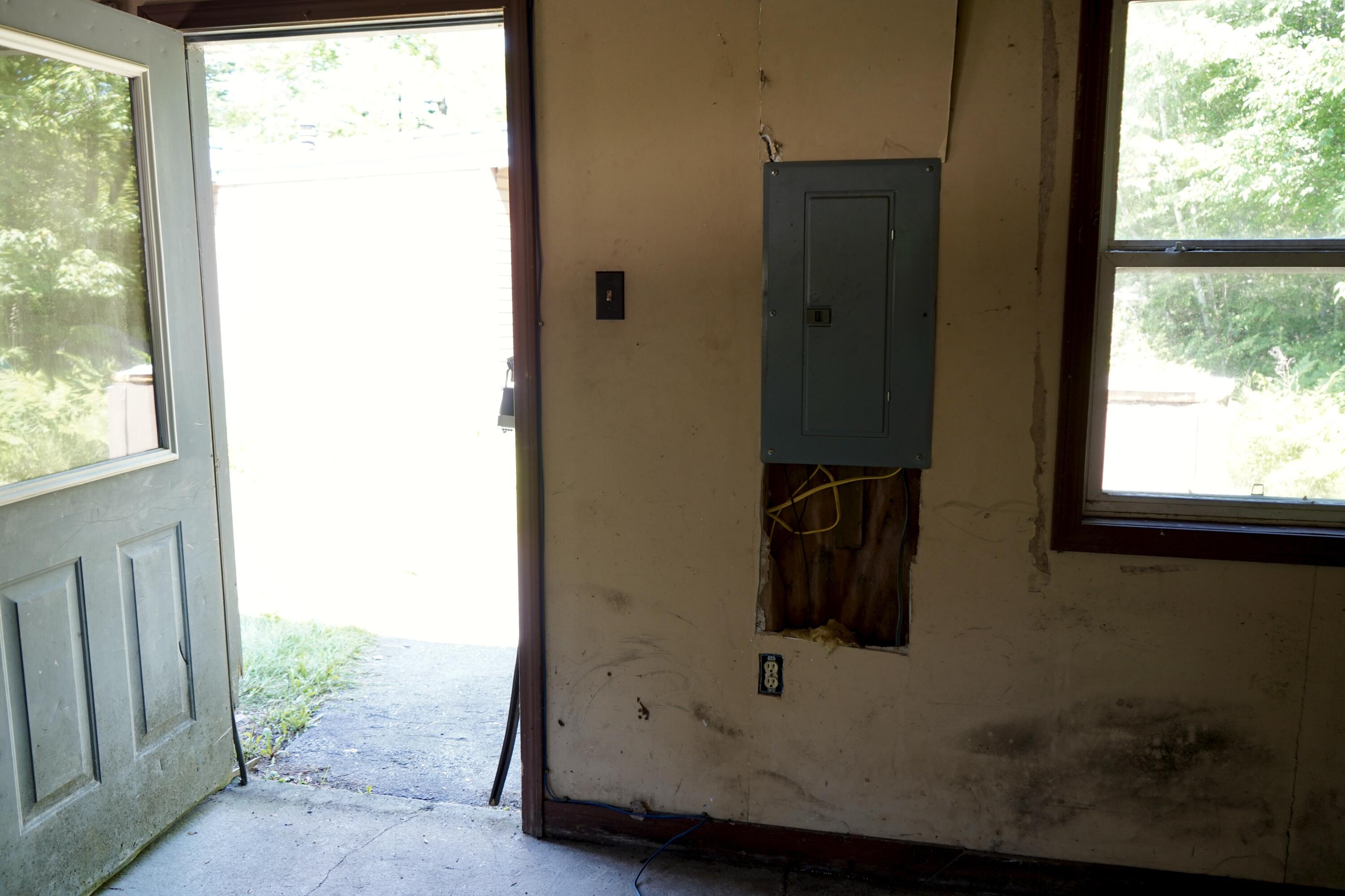 693 Canaan Road Pittsfield, ME 04967 - Photo 11 of 15