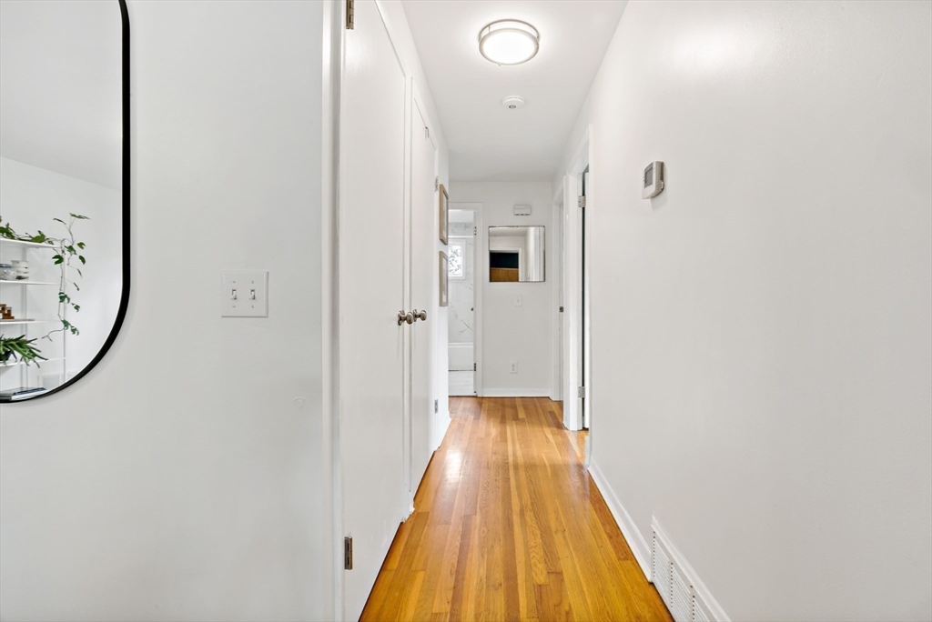 82 Ferncrest Drive Riverside, RI 02915 - Photo 19 of 37 Gallery Image 19