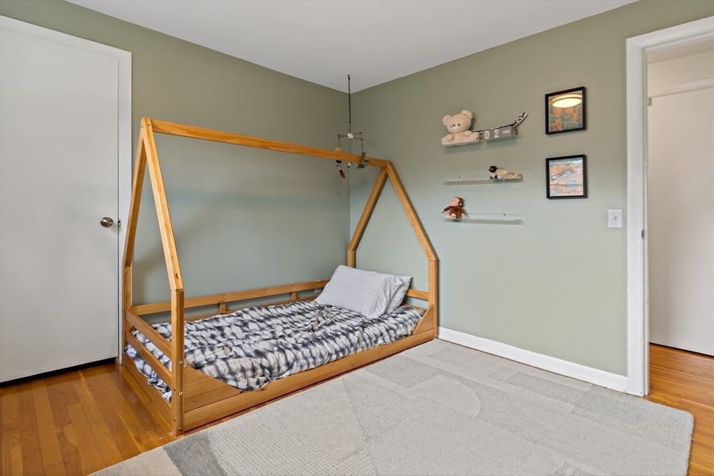 82 Ferncrest Drive Riverside, RI 02915 - Photo 25 of 37 Gallery Image 25