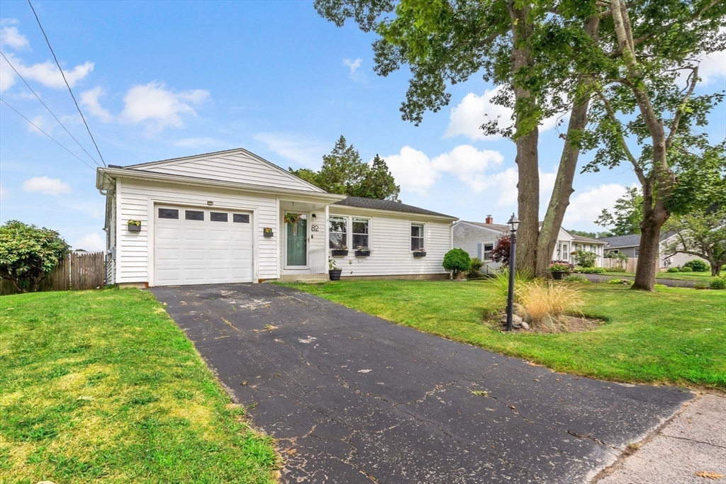 82 Ferncrest Drive Riverside, RI 02915 - Photo 34 of 37 Gallery Image 34