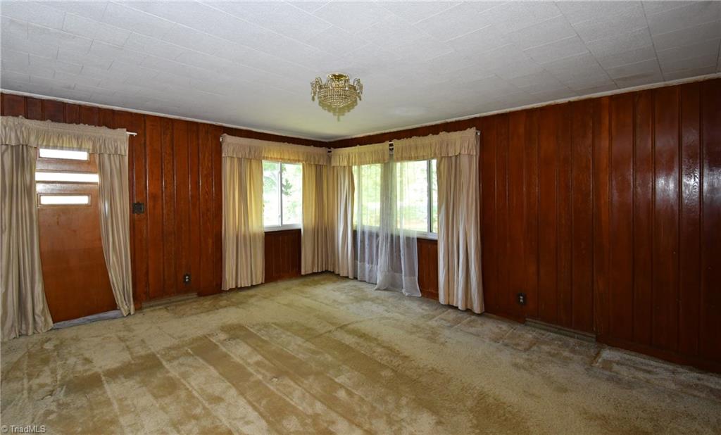 4757 Kester Mill Road Winston-Salem, NC 27103 - Photo 9 of 12 Gallery Image 9