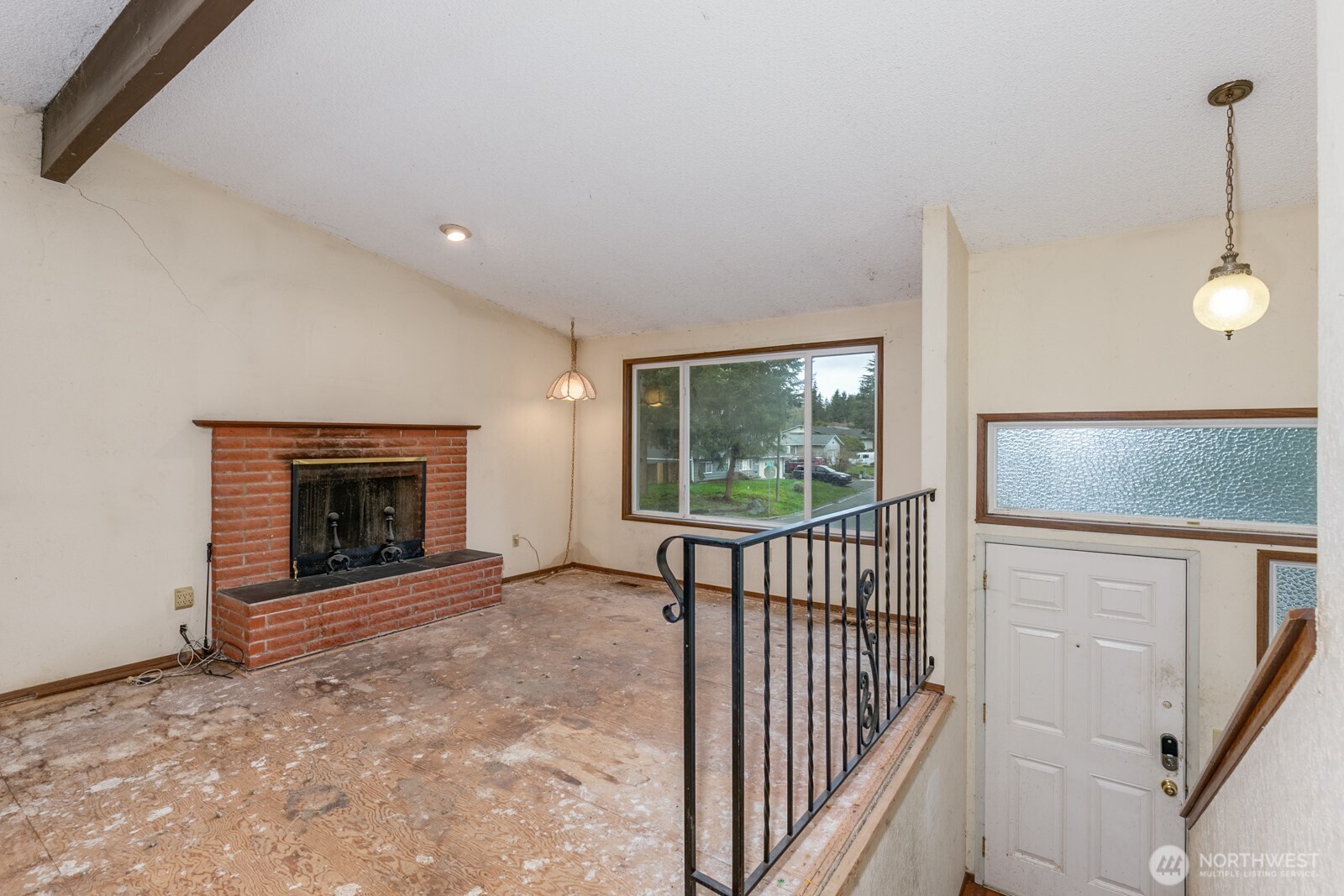 2330 171st Place Southeast Bothell, WA 98012 - Photo 2 of 25