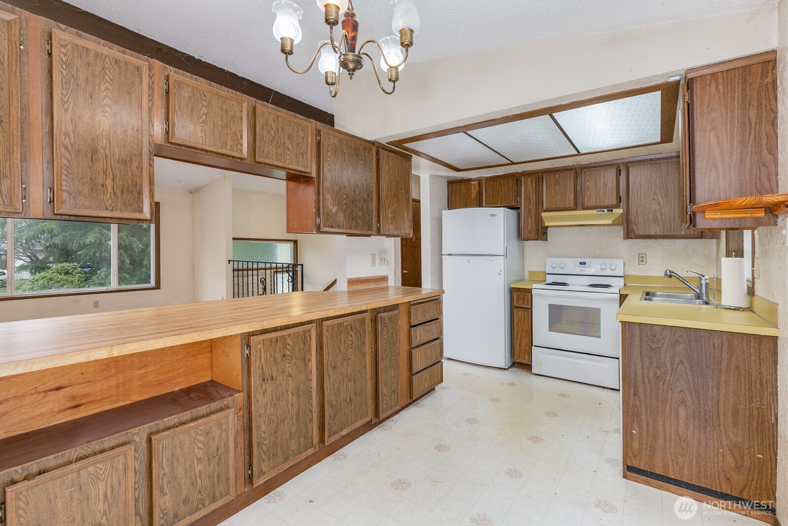 2330 171st Place Southeast Bothell, WA 98012 - Photo 6 of 25