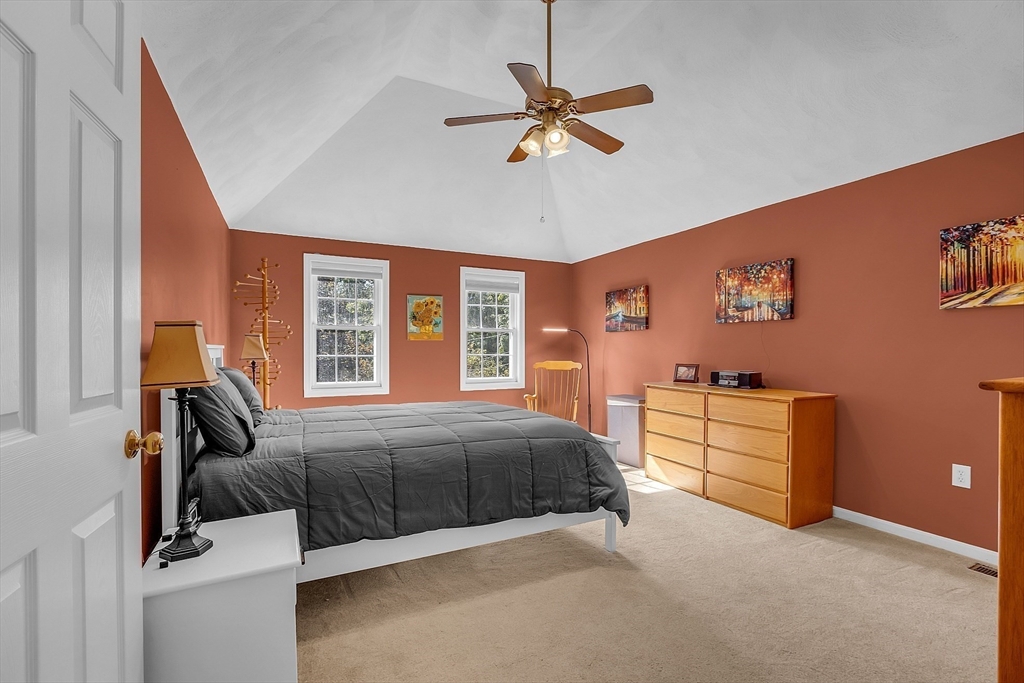 139 Greenwood Road Andover, MA 01810 - Photo 20 of 41 Gallery Image 20