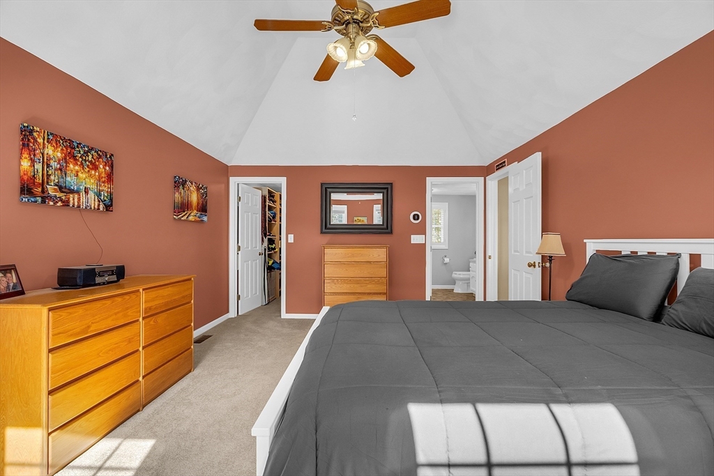 139 Greenwood Road Andover, MA 01810 - Photo 21 of 41 Gallery Image 21