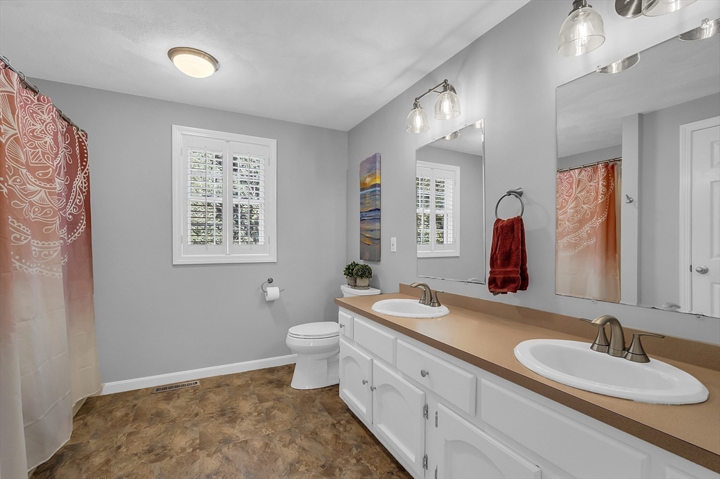 139 Greenwood Road Andover, MA 01810 - Photo 22 of 41 Gallery Image 22