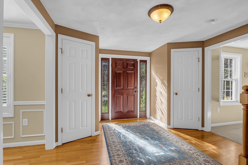 139 Greenwood Road Andover, MA 01810 - Photo 7 of 41 Gallery Image 7