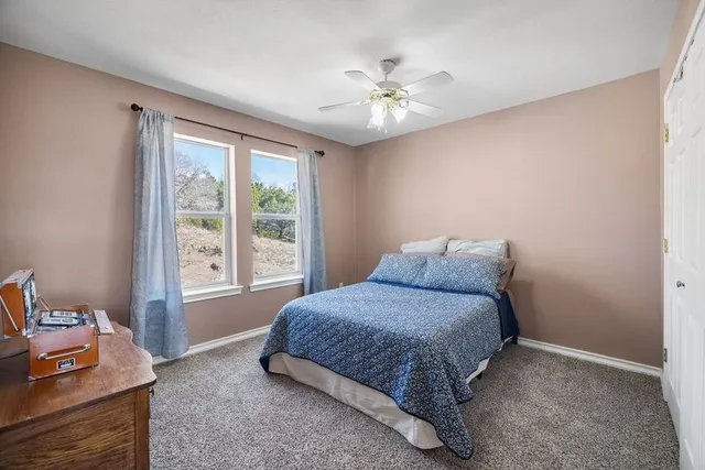 $999,500 | 502 Lost Valley, Kerrville, TX 78028